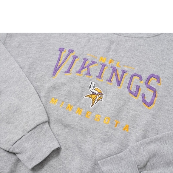 Vintage Lee Sport Minnesota Viking Crewneck
Sweatshirt Embroidered NFL Medium - Picture 2 of 3